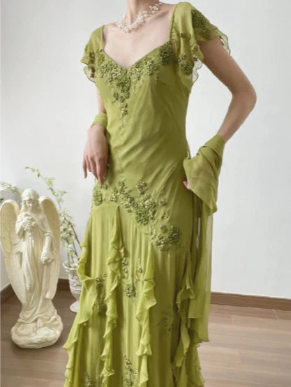 Elegant Green Chiffon  Applique V Neck Flying Sleeve Long Prom Dress With Embroidered