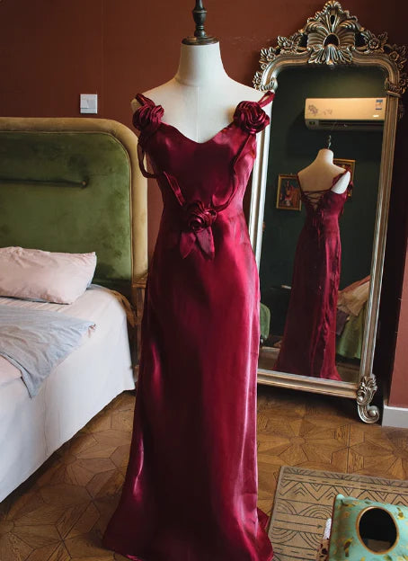 Elegant Mermaid Burgundy Satin V Neck Sleeveless 3D Flower Back Tie Prom Dress Budget Party Dresses