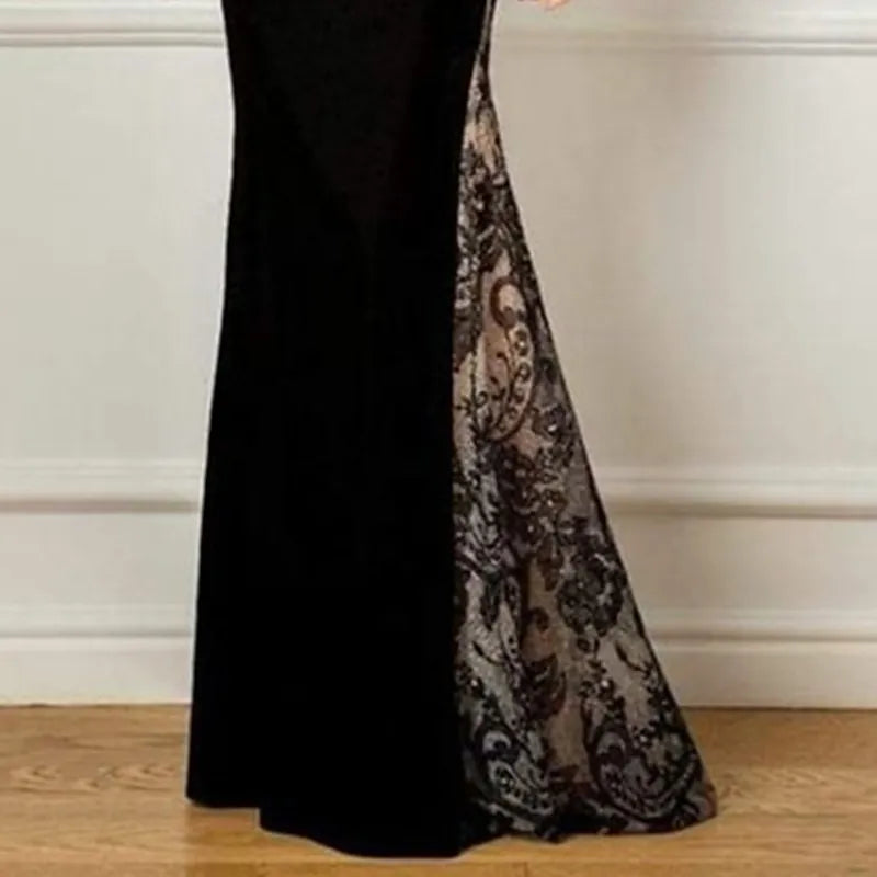 Elegant Mermaid Crew-Neck Long Sleeve Lace Paneled Black Floor-Length Evening Dress For Women