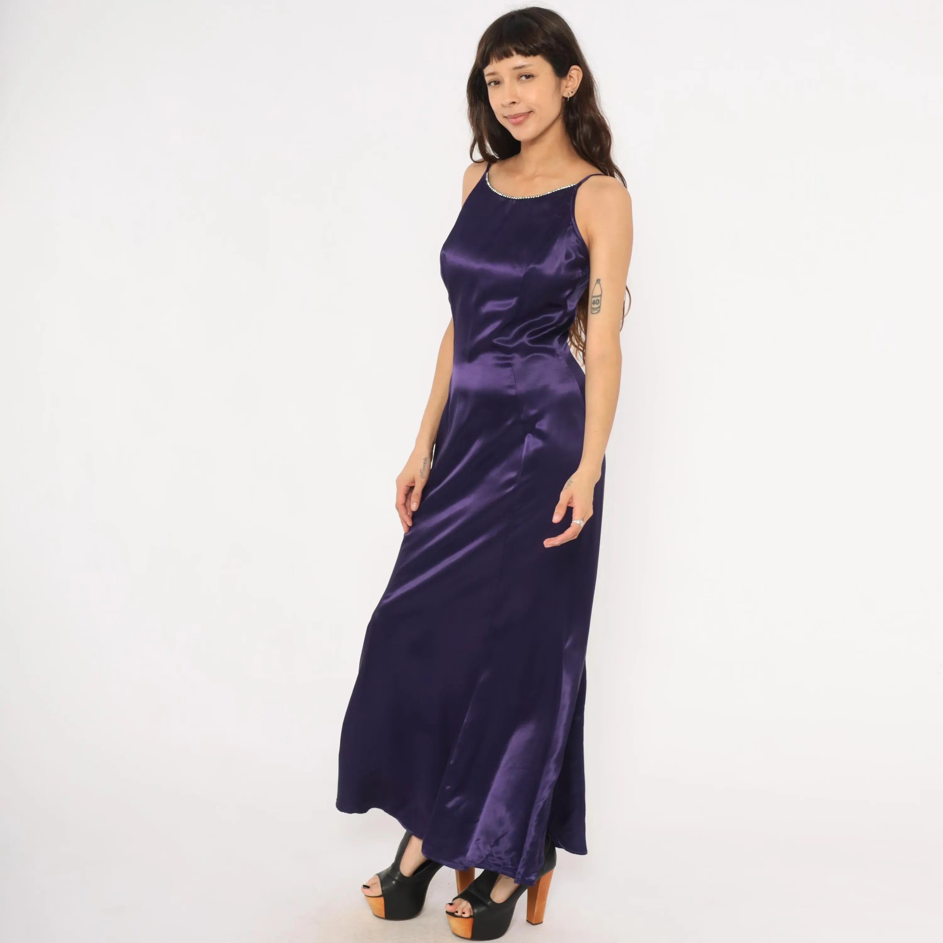 Elegant Mermaid Spaghetti Straps Rhinestone Satin Purple Long Prom Dress