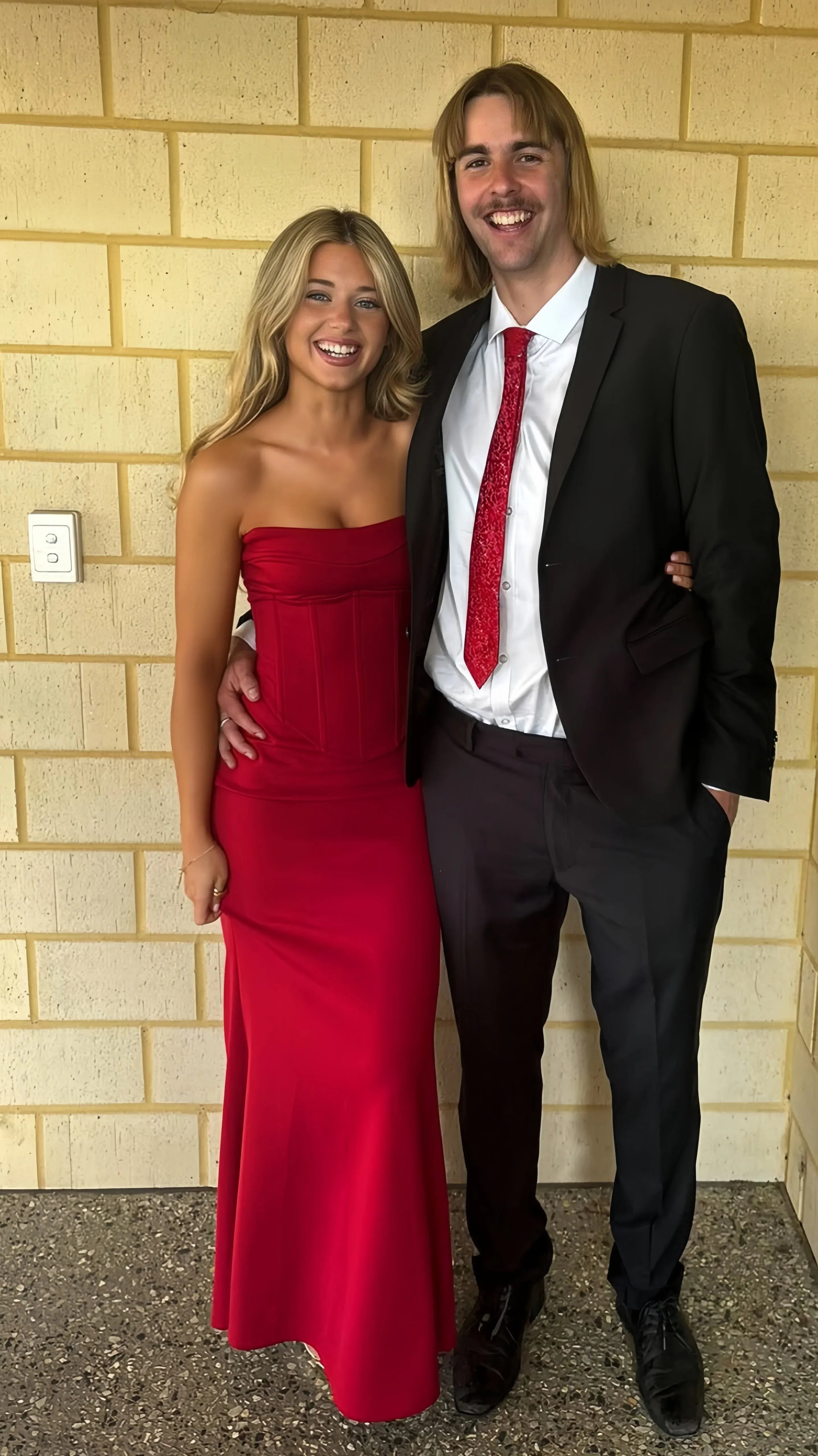 Elegant Mermaid Strapless Corset Fitted Red Floor Length Prom Dress