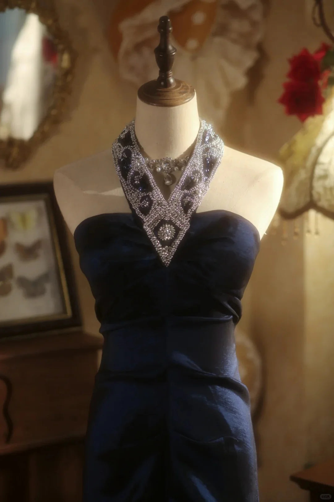 Elegant Noble Navy Blue Satin Halter Beaded Mermaid Floor Length Prom Dress Discount Long Evening Dresses