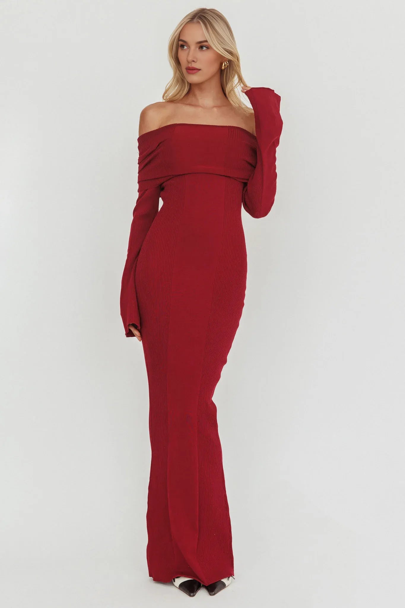 Elegant Off-Shoulder Long Sleeves Ribbed Knit Wine Maxi Evening Dress