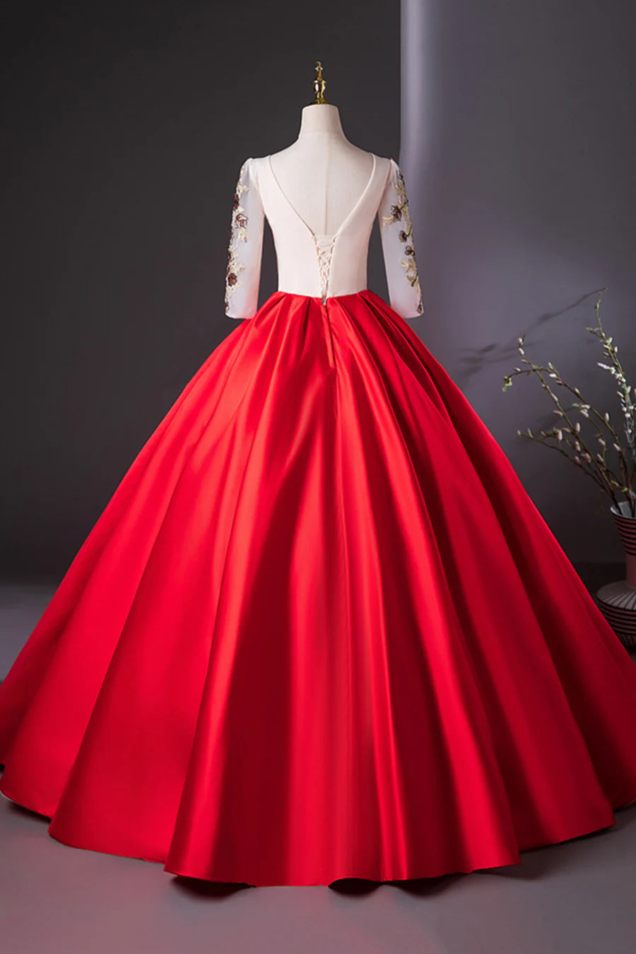 Elegant Red Satin Embroidered Lace Scoop Neckline Long Sleeve A-Line Formal Dress Party Dress