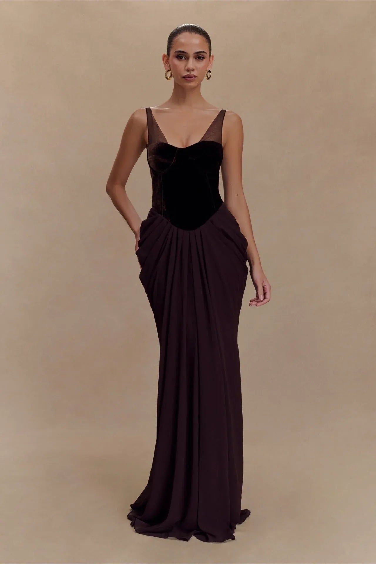 Elegant Sheath V-Neck Corset Pleated Mesh Dark Purple Floor-Length Prom Dress