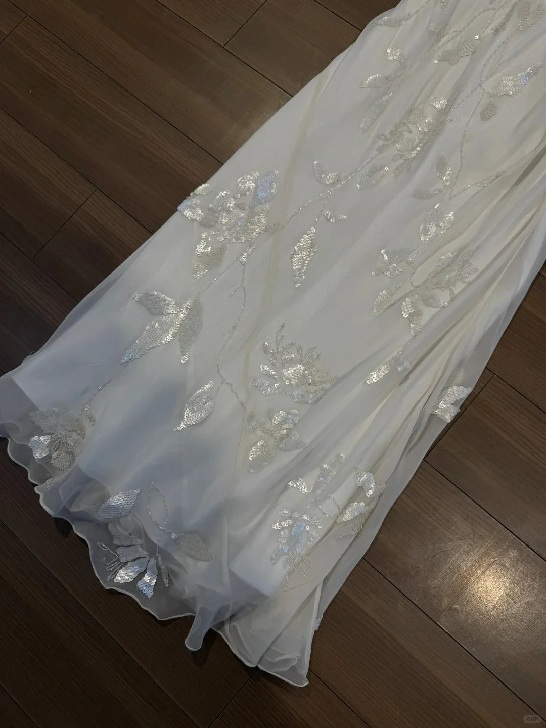 Elegant White Chiffon Sequins With Applique Swing Neck Long Prom Dress White Homecoming Dress