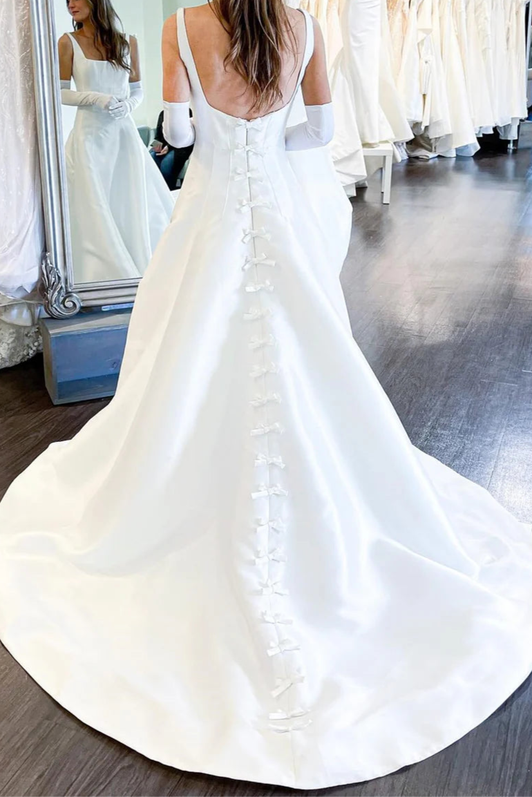 Elegant White Square Neck Bows Back A-Line Floor Length Wedding Dress With Train
