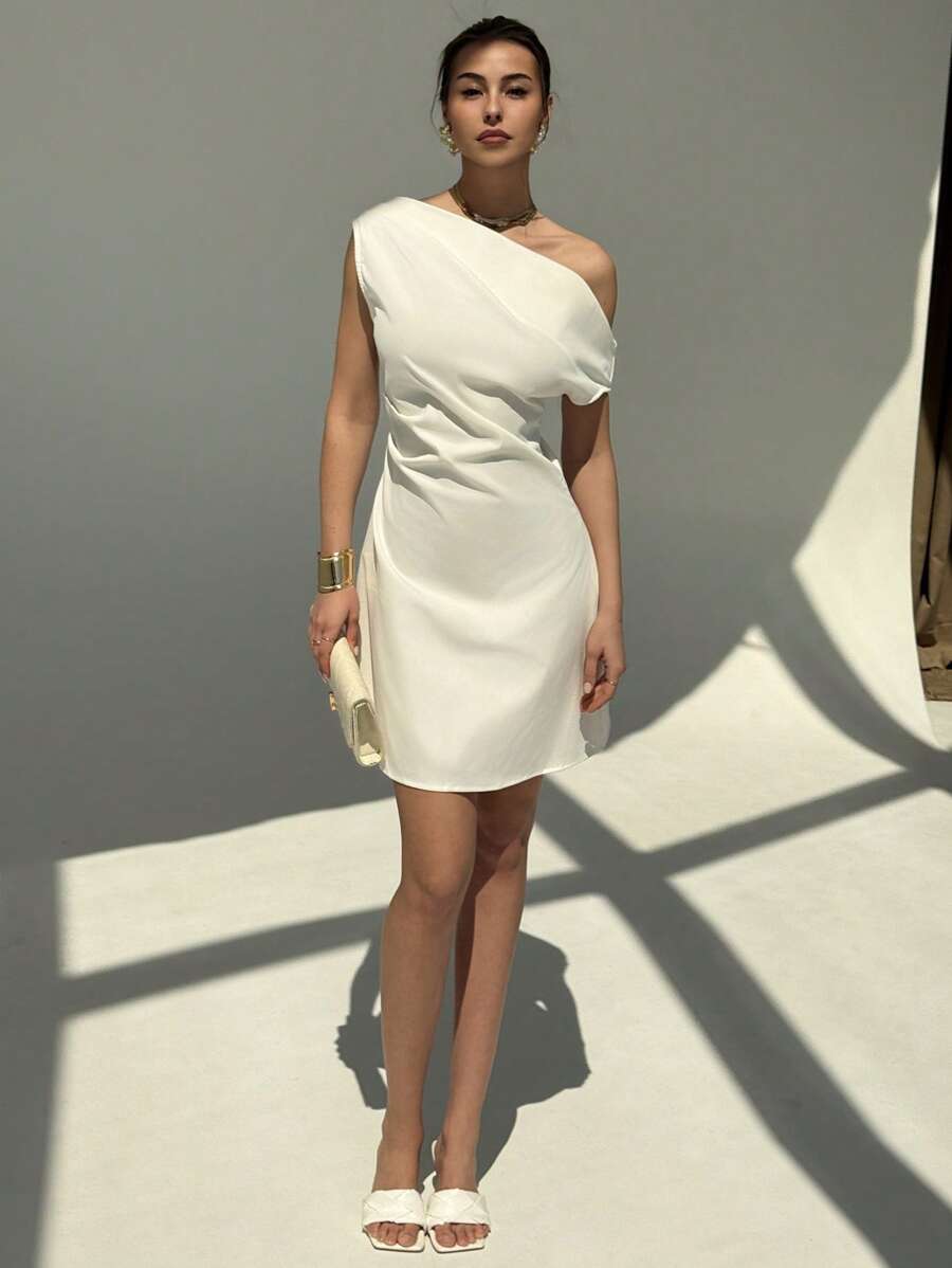 Elegant A-Line One-Shoulder Asymmetric Draped Chic White Short Homecoming Dresses