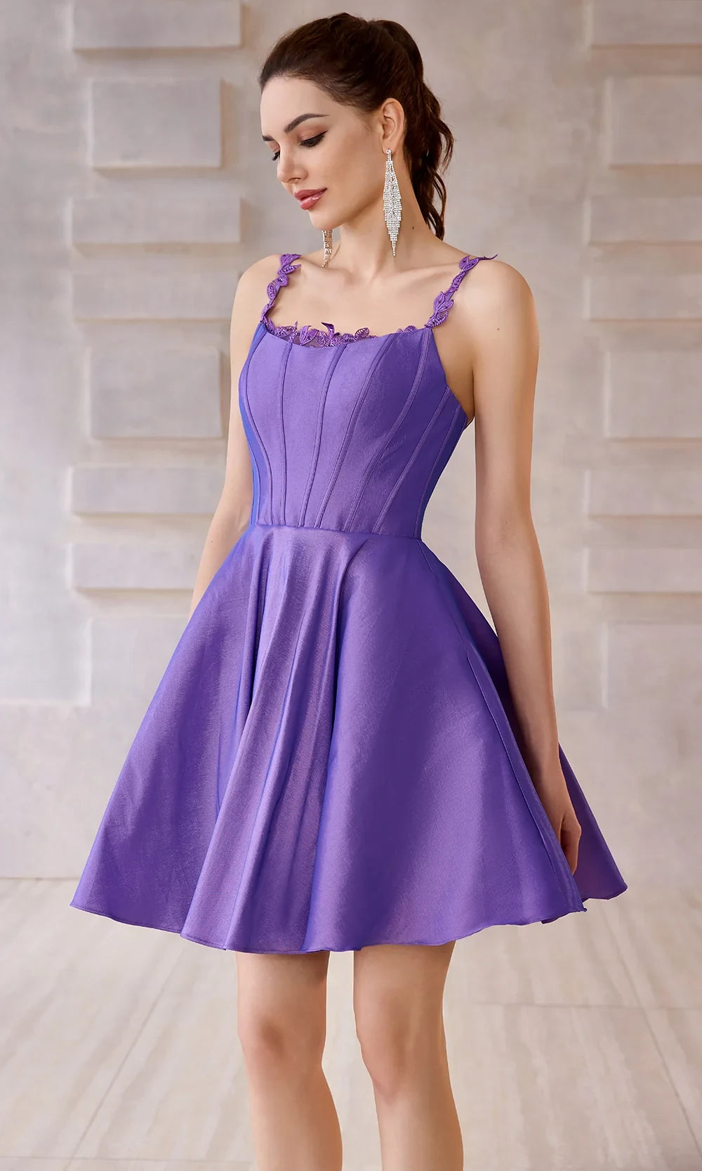 Elegant A-Line Round Neck Corset Appliques Taffeta Purple Short Homecoming Dress