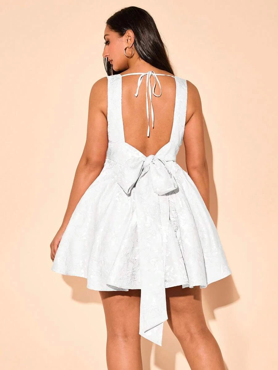 Elegant A-Line Square Neck Bow Back Jacquard White Short Homecoming Dresses