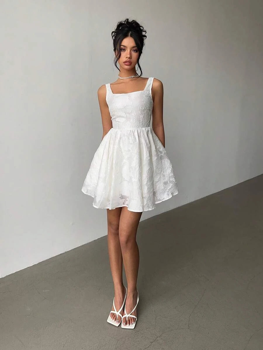 Elegant A-Line Square Neck Textured Floral Backless White Short Homecoming Dresses