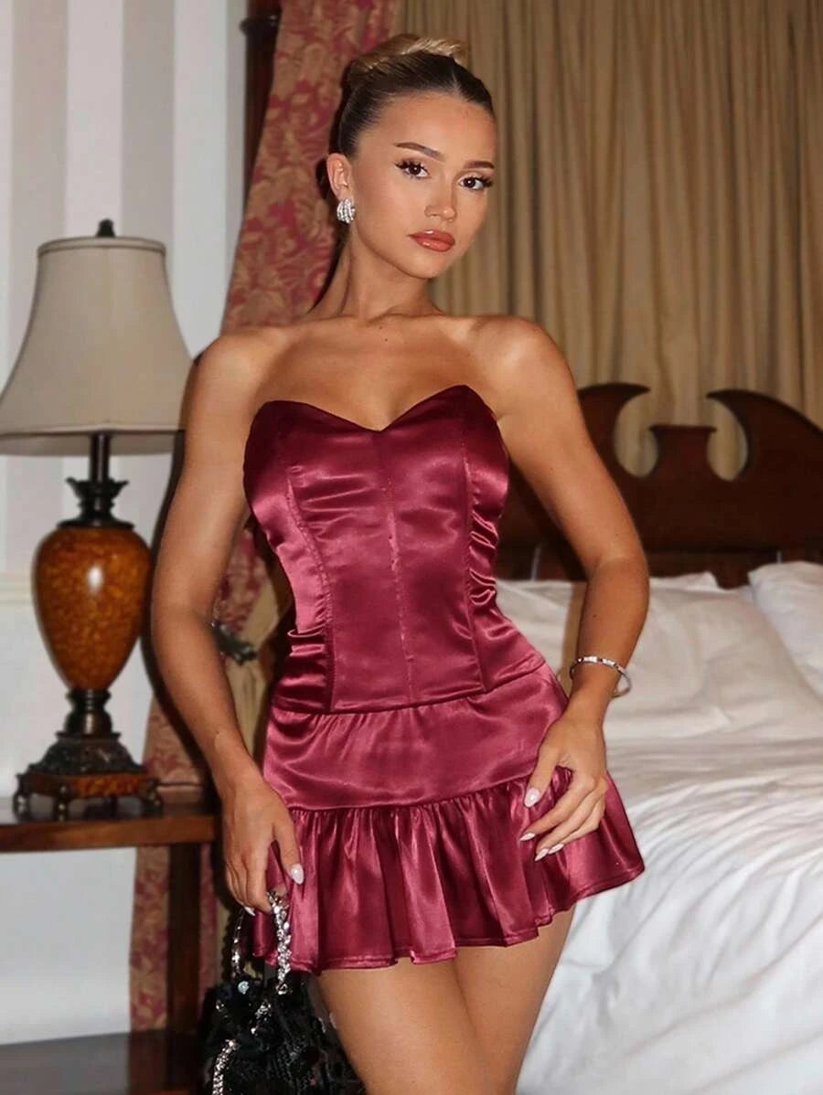 Elegant A-Line Sweetheart Corset Ruffled Satin Burgundy Mini Homecoming Dress