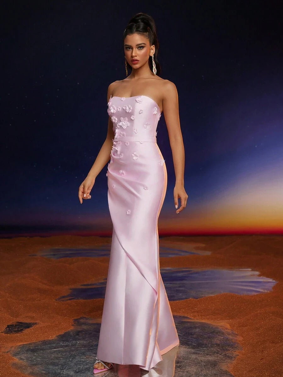 Elegant Mermaid Strapless 3D Floral Applique Blush Pink Floor-Length Prom Dress