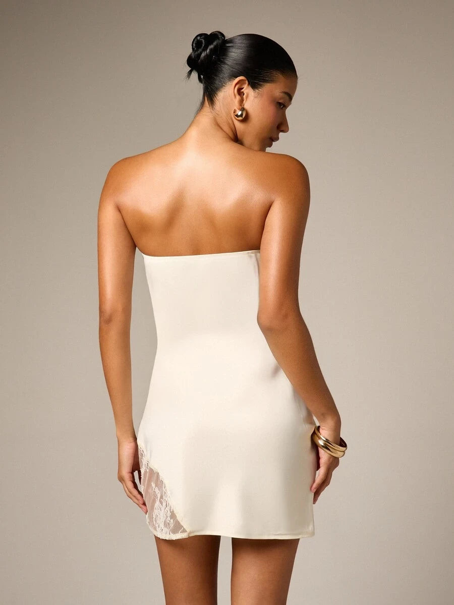 Elegant Sheath Strapless Lace-Trim Satin Ivory Mini Homecoming Dress For Women