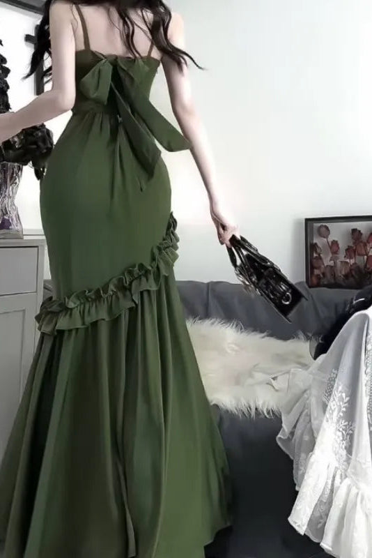 Elegant Spaghetti Straps Mermaid Evening Dress Dark Green Satin Prom Dress