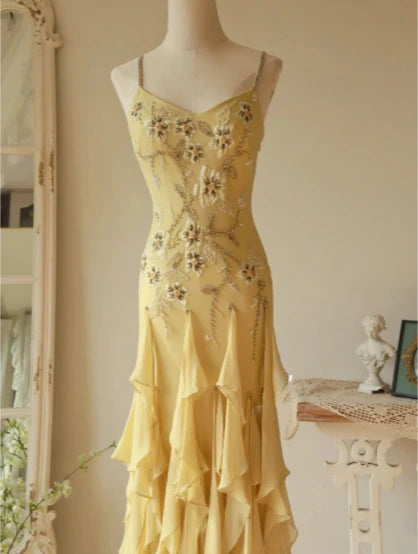 Flowy Yellow Chiffon With Beaded Spaghetti Straps Lace-Up Back Jellyfish Skirt Prom Dress