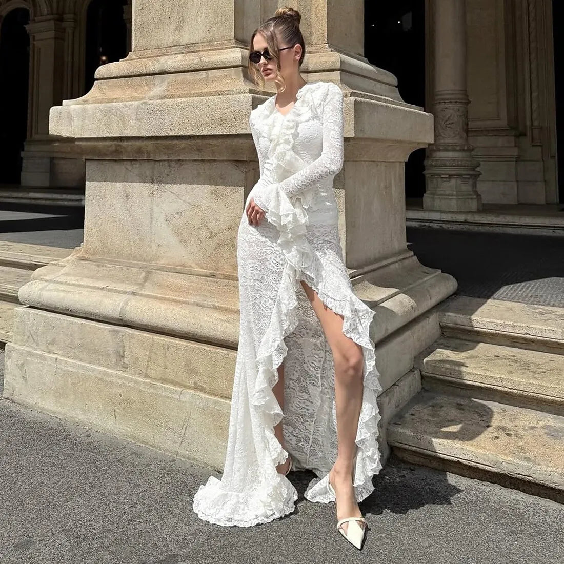 Glamorous Slim-Fit V-Neck Long-Sleeve Ruffled Lace White Asymmetric Prom Dress for Women Hot Sale