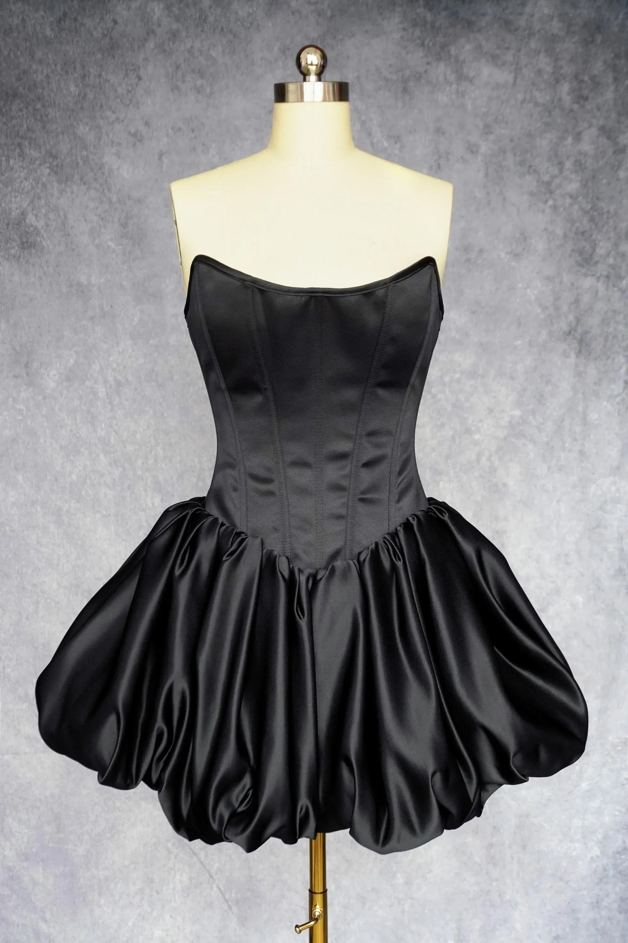Glamorous Strapless Corset Lace-Up Black Short Prom Dress With Bubble Hem