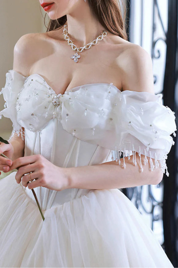 Gorgeous A-Line Off Shoulder Short Sleeves Bodycon Beaded Tulle White Prom Dress