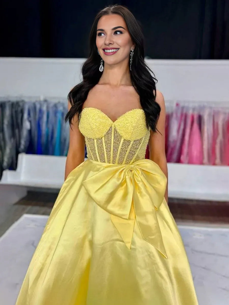 Gorgeous A-Line Sweetheart Beaded Lilac Long Evening Dress With Bow