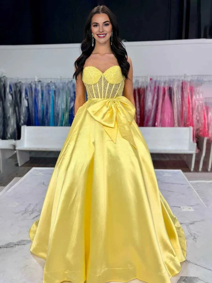 Gorgeous A-Line Sweetheart Beaded Lilac Long Evening Dress With Bow