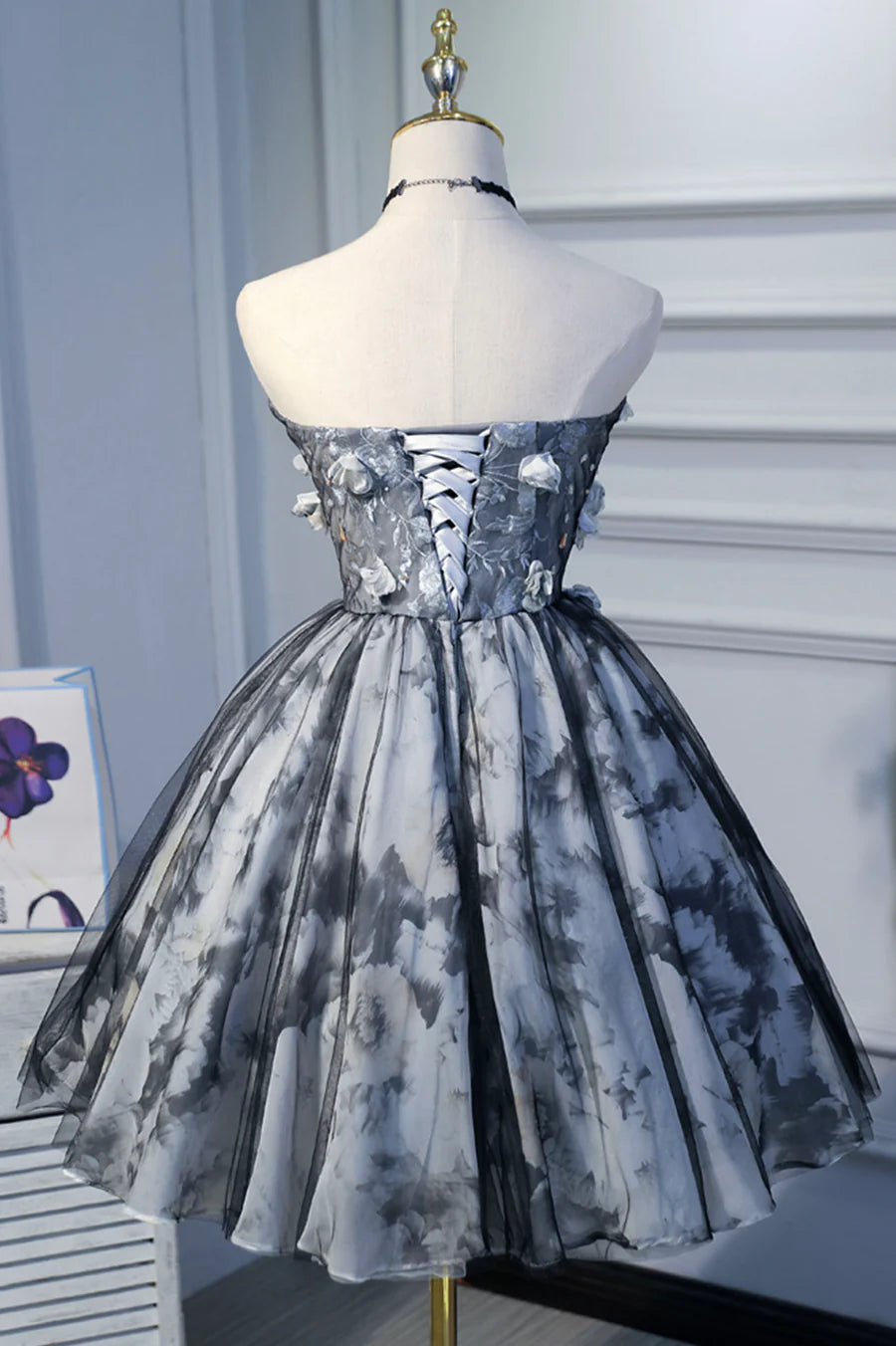 Gray Tulle Lace Strapless Sweetheart Collar A-Line Short Cute Homecoming Party Dress With Applique