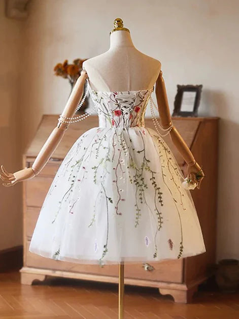 Ivory With Beaded Tulle Knee Length Scoop Floral Lace Applique Homecoming Dress