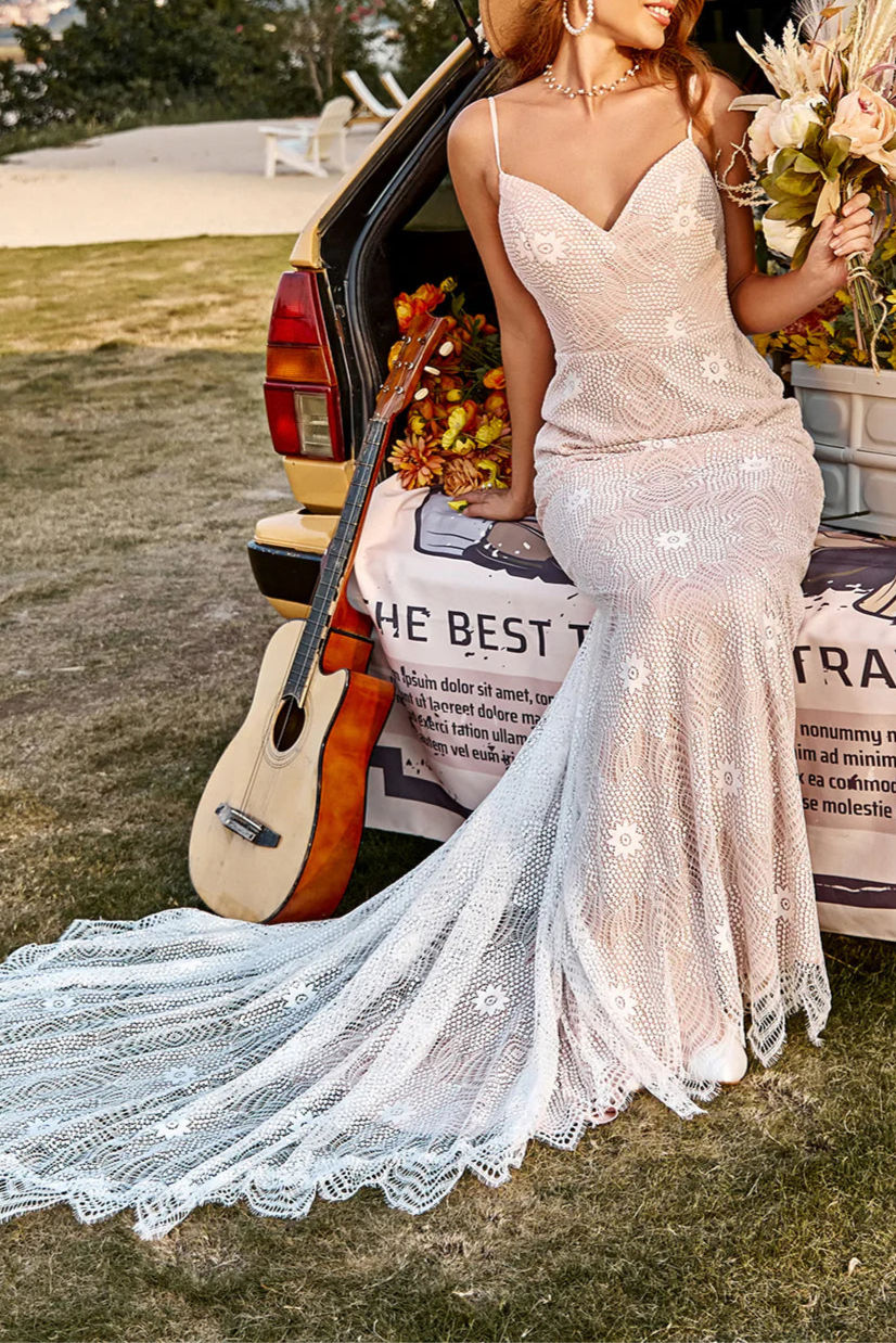 Ivory and Champagne Floral Lace Spaghetti Straps Open Back Mermaid Wedding Dress With Train