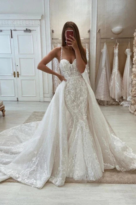 Lace Tulle Appliques Spaghetti Straps Sweetheart Collar Mermaid Train Wedding Dress With Cape