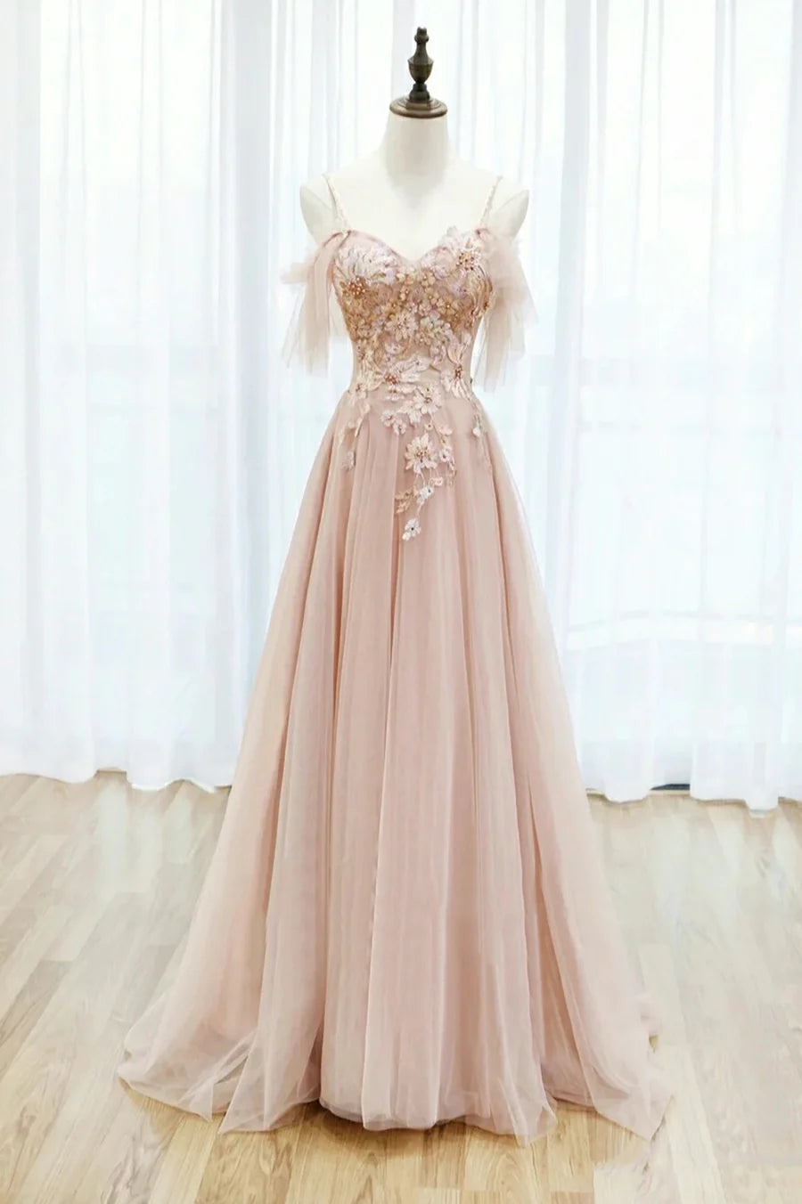 Lovely A-Line Spaghetti Strap Applique Beaded Tulle Lace Pink Long Prom Dress