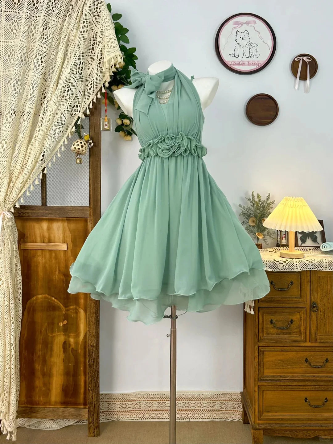 Lovely Green Chiffon Halter Evening Dress Elegant Sleeveless Short Prom Party Dress Budget Green Homecoming Dresses