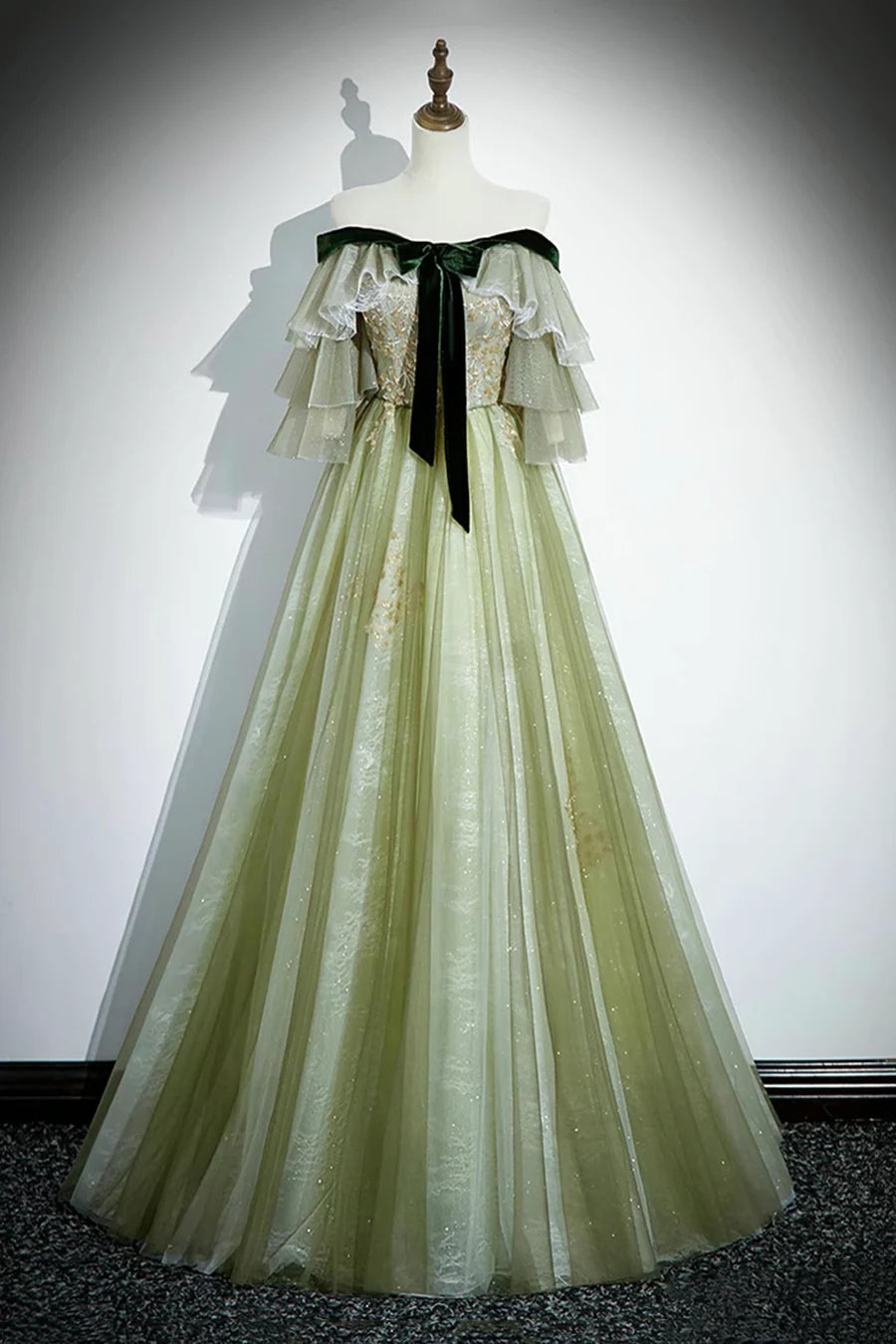 Lovely Green Tulle Pleated Sequins With Applique Long Prom Dress Off the Shoulder Party Dress