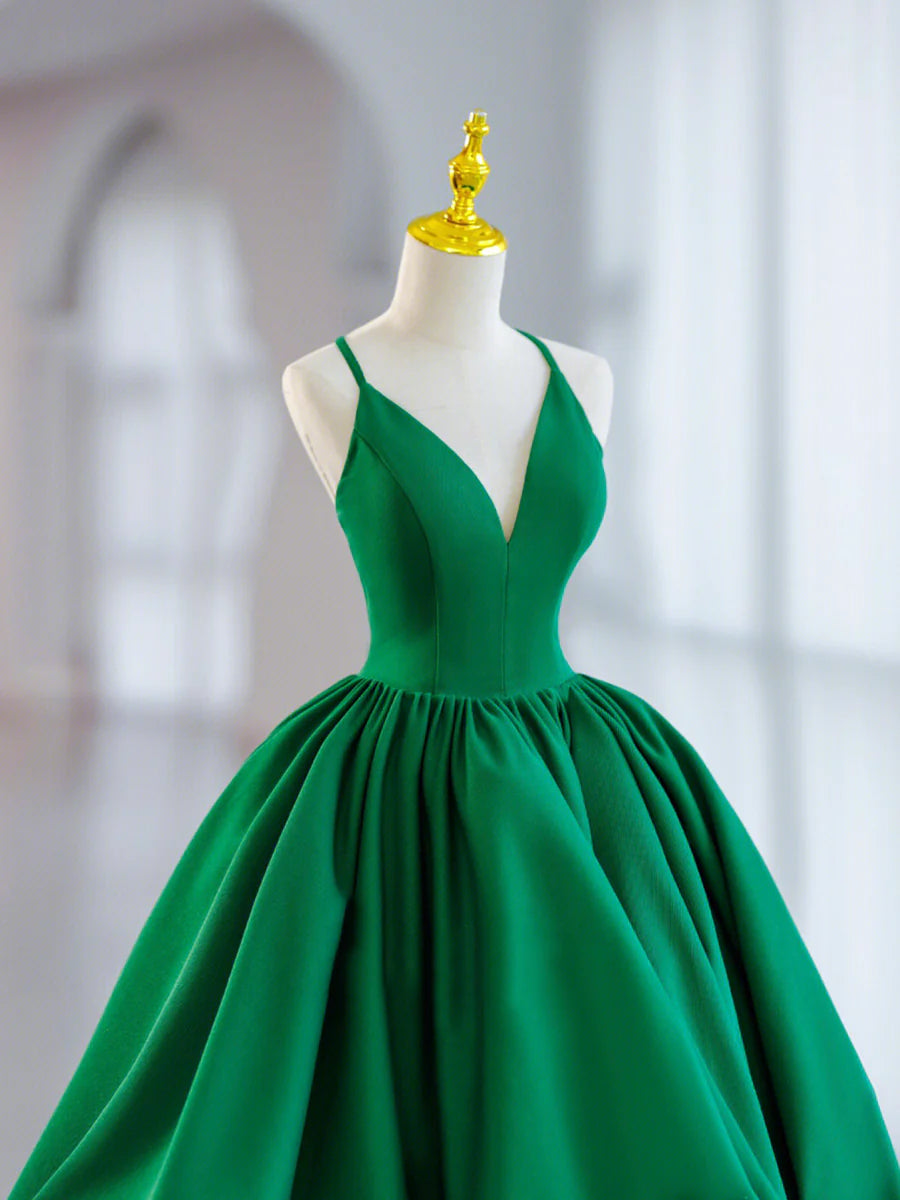 Lovely Green V-Neck Satin Spaghetti Straps Short Prom Dress A-Line Homecoming Dress With Bubble Hem