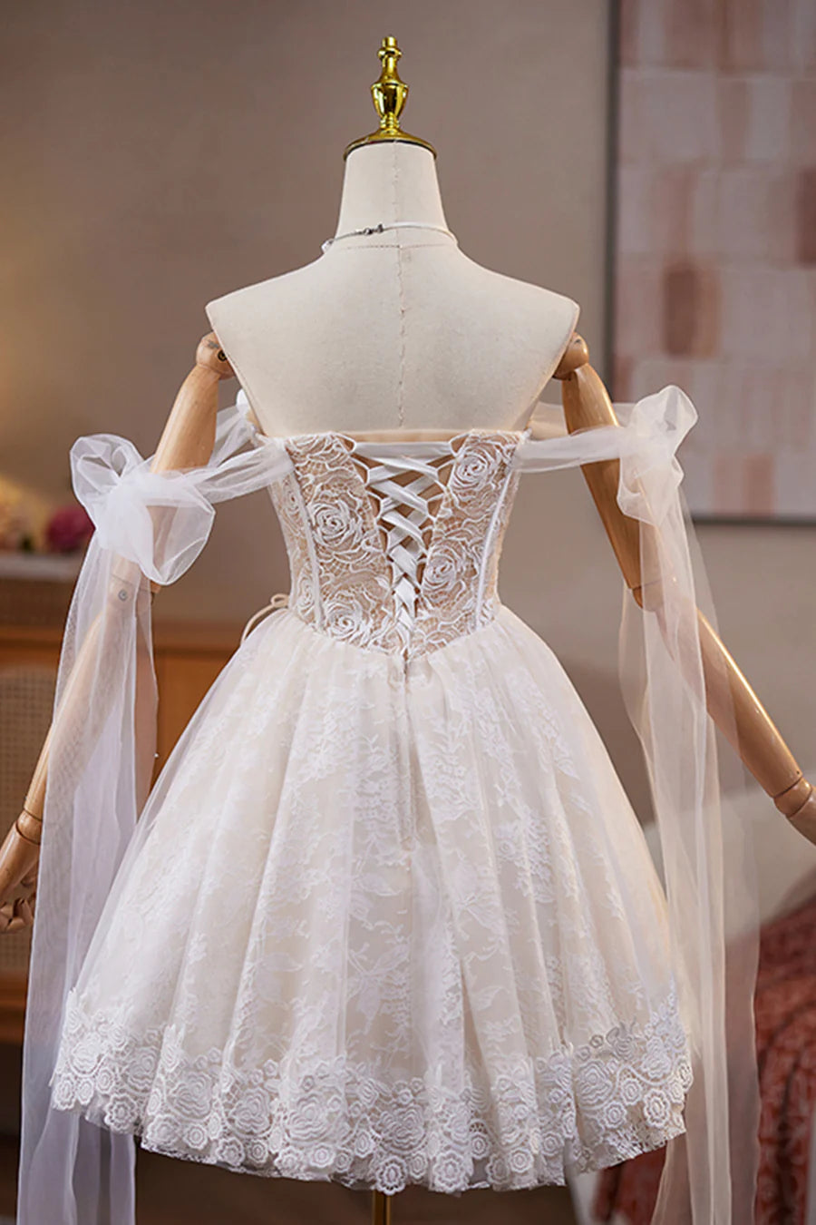 Lovely Ivory Lace Flower Pearl A-Line Short Birthday Party Dress Prom Dress