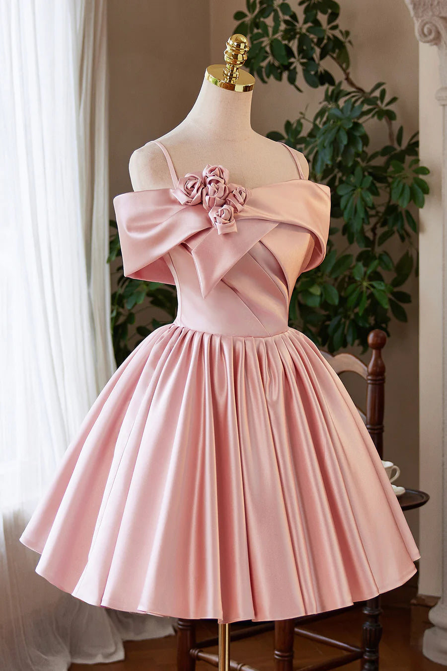 Lovely Pink Satin Spaghetti Straps Short Prom Dress A-Line Off the Shoulder Homecoming Party Dress