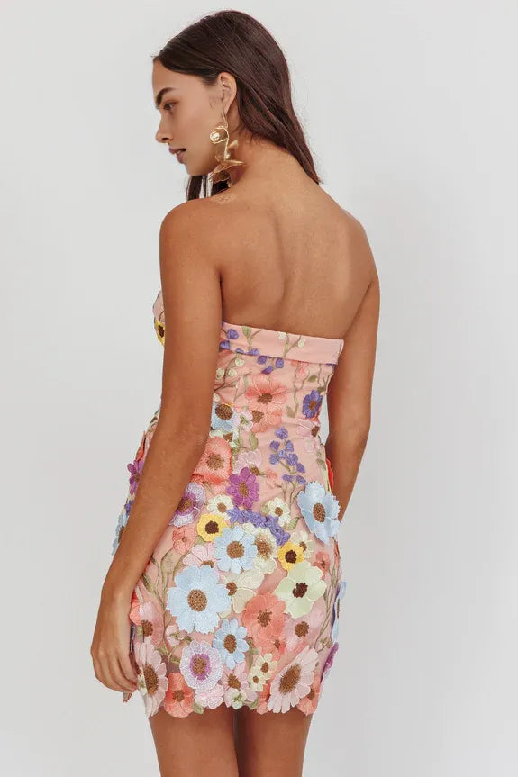 Lovely Strapless Floral 3D Lace Embellished Pale Pink Mini Homecoming Dress