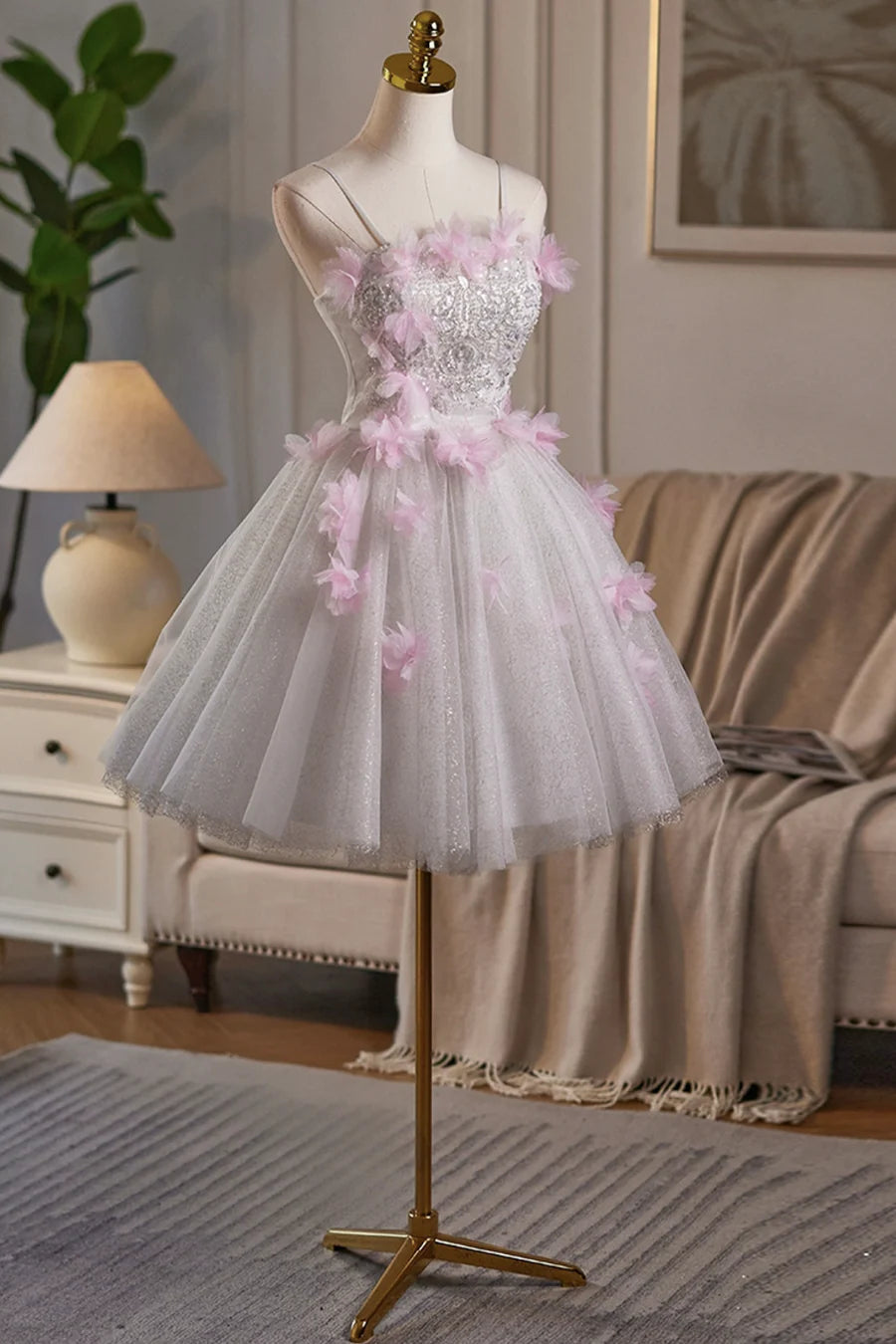 Lovely White Tulle And Pink Flowers Beaded Short Prom Dress A-Line Homecoming Party Dress