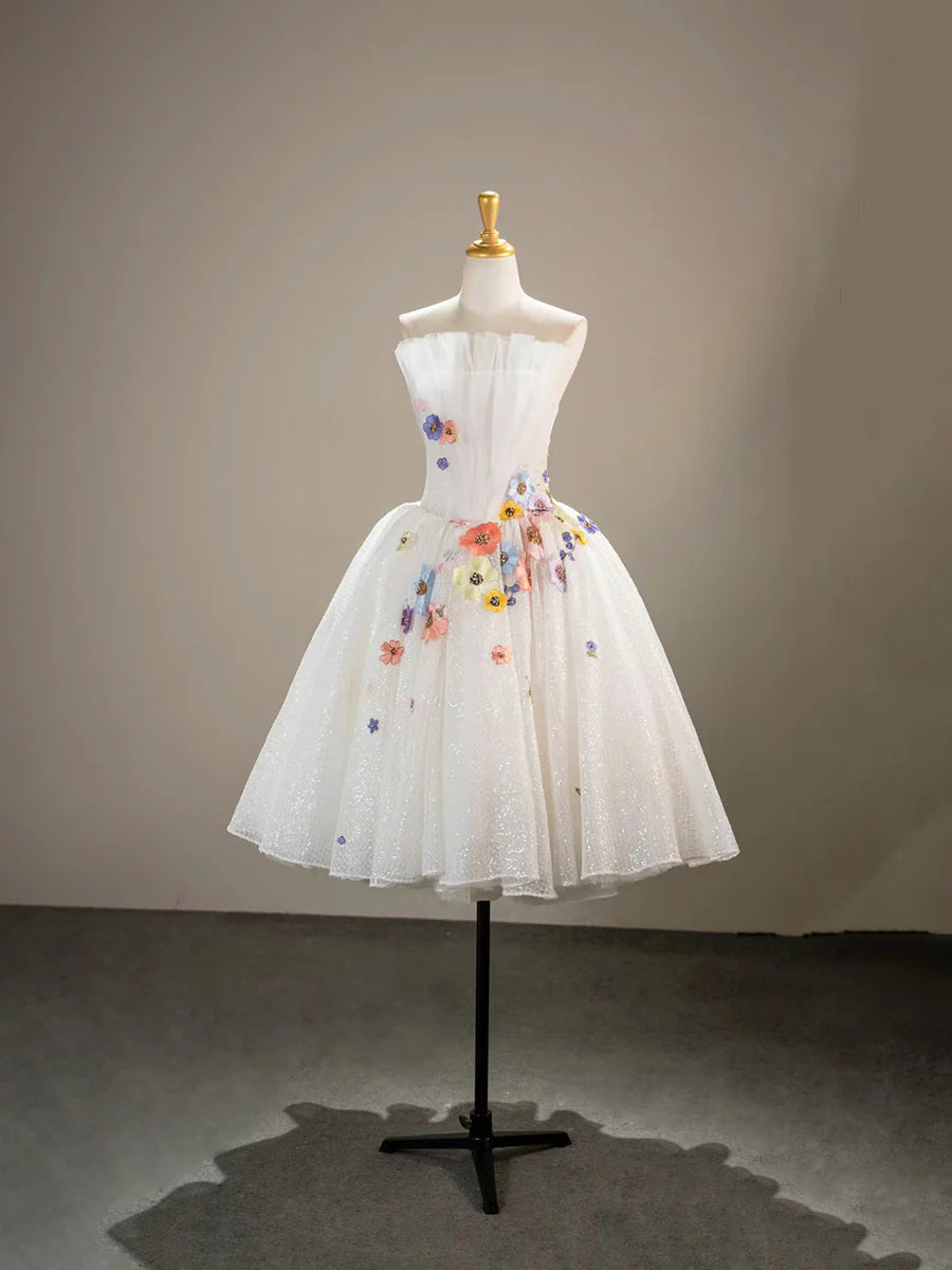 Lovely White Tulle Lace With Applique Short Prom Dress A-Line Lace-up Back Strapless Party Dress