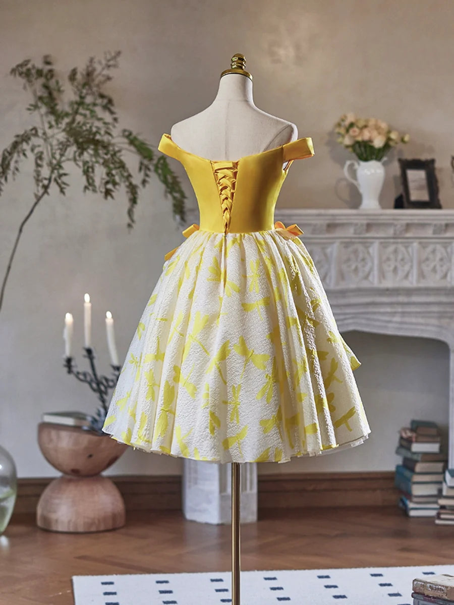 Lovely Yellow Tulle Satin With Bow Knee Length Homecoming Dress Off the Shoulder Evening Dress