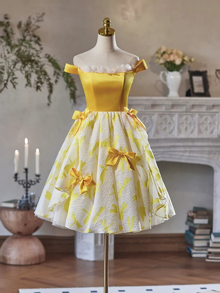 Lovely Yellow Tulle Satin With Bow Knee Length Homecoming Dress Off the Shoulder Evening Dress