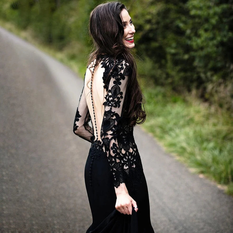 Mermaid Black Floral Lace Appliques Scoop Neck Long Sleeves Wedding Dress With Sweep Train