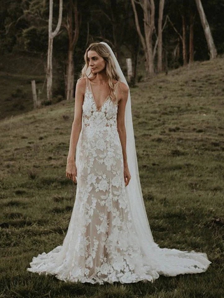 Mermaid Boho Floral Lace Appliques V Neck Sleeveless Wedding Dresses With Chapel Train