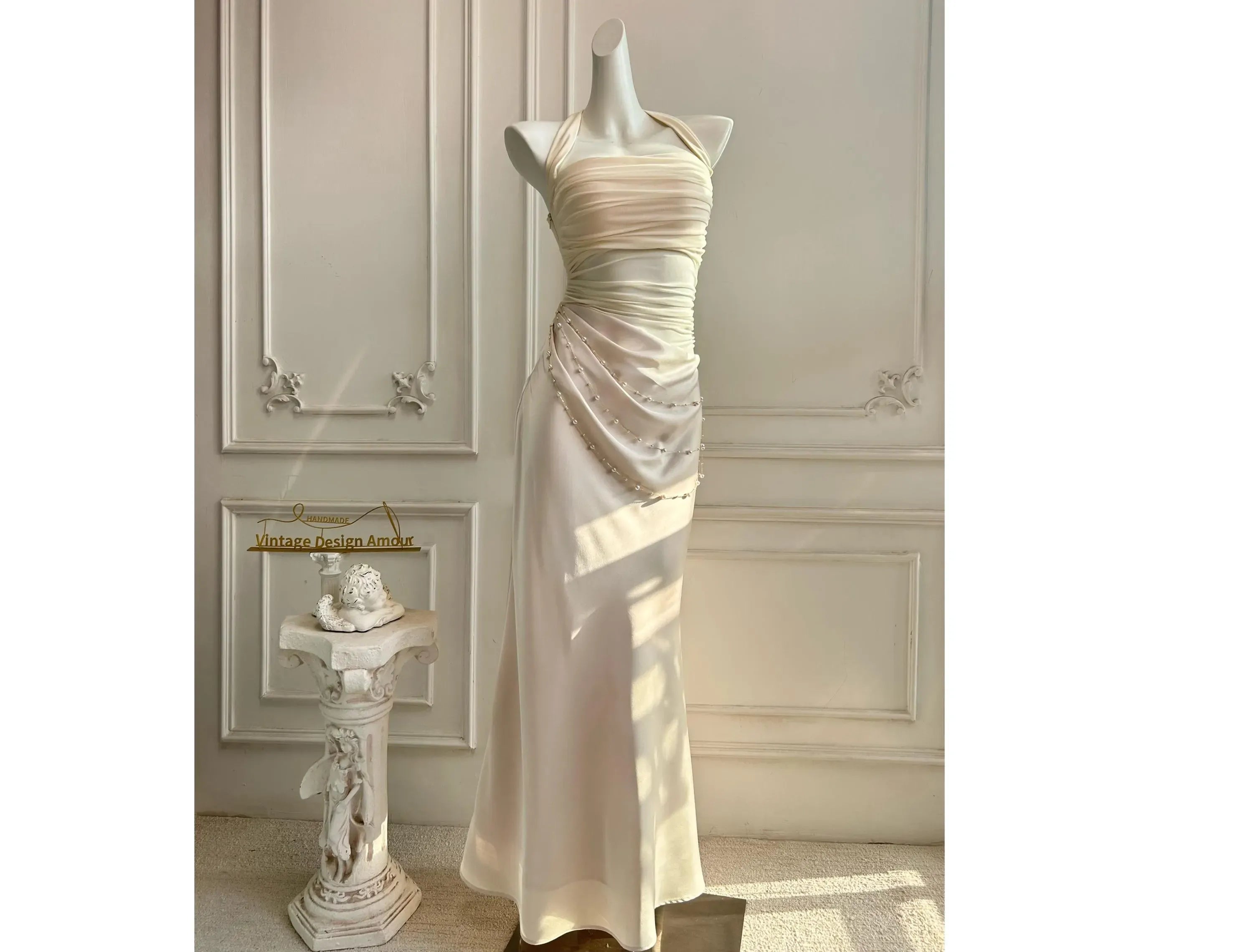 Mermaid Halter Neck Beaded Ruched Chiffon Ivory Floor-Length Prom Dress