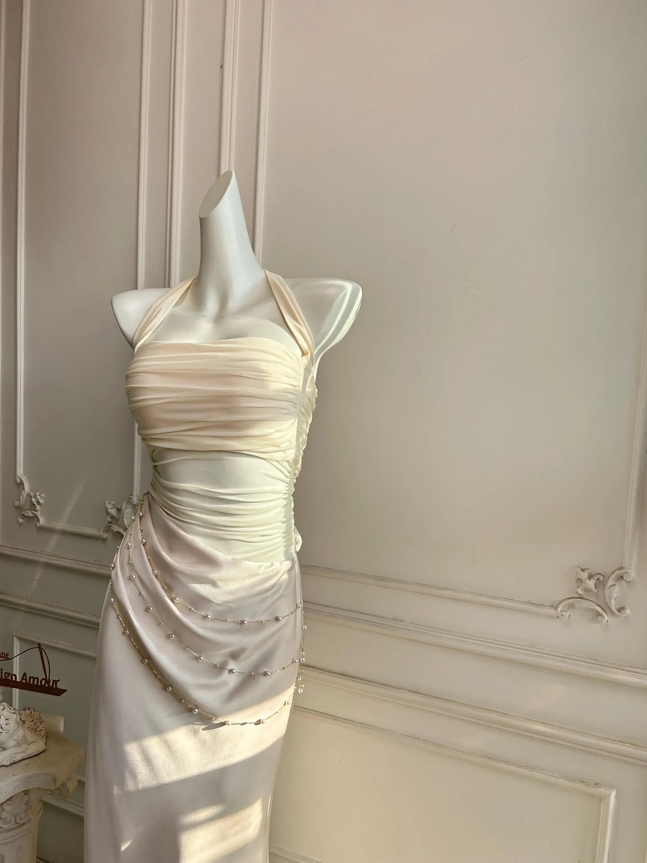 Mermaid Halter Neck Beaded Ruched Chiffon Ivory Floor-Length Prom Dress