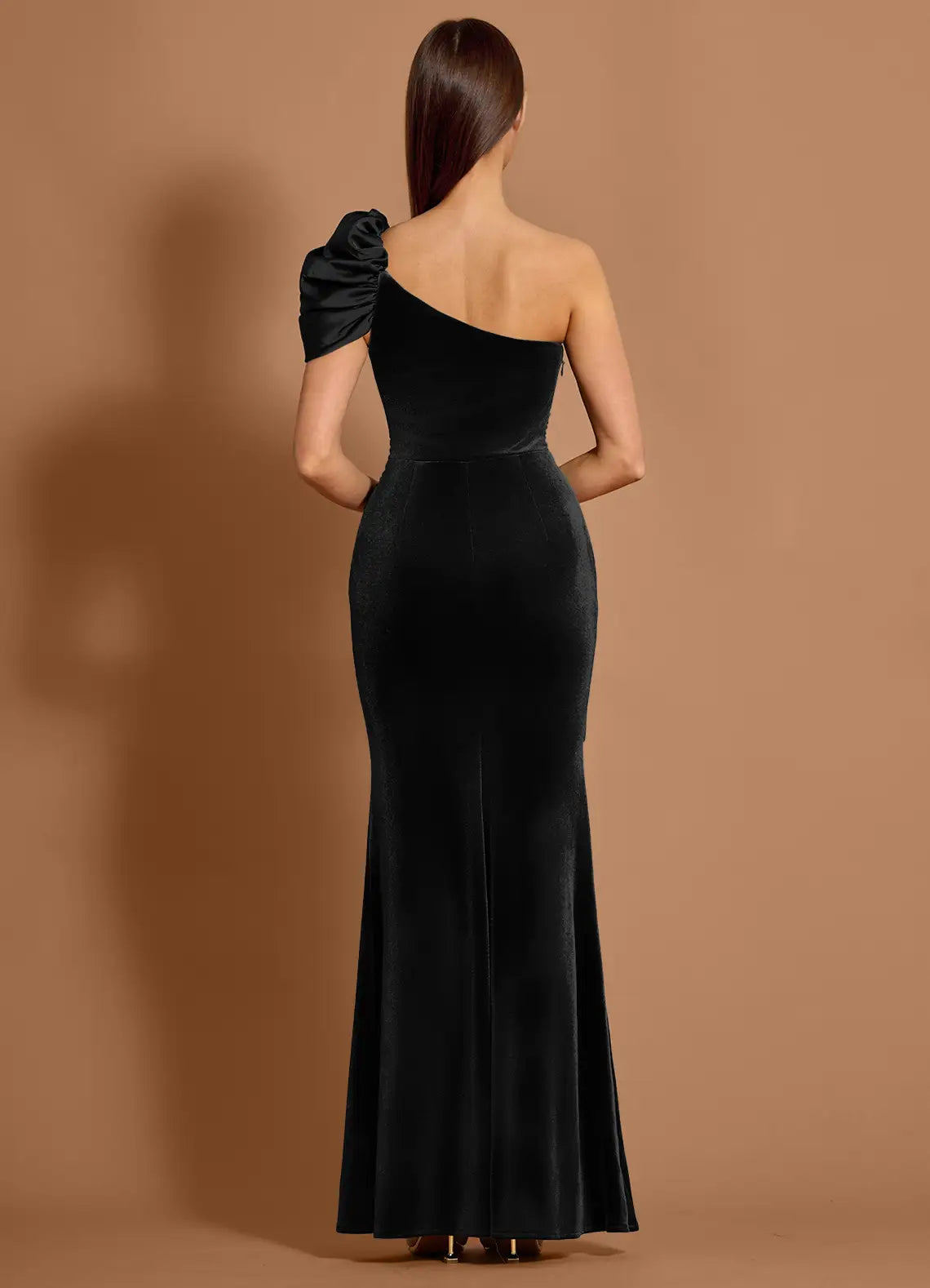 Mermaid One Shoulder Pleated Velvet Satin Black Maxi Evening Dress