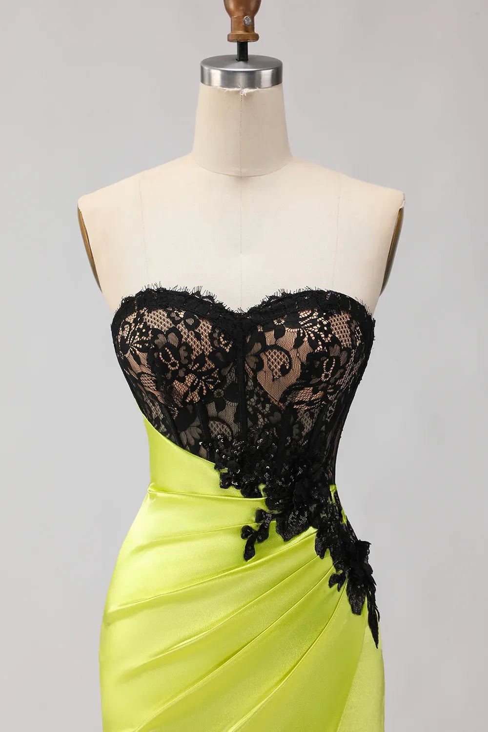 Mermaid Strapless Ruched Lace Appliqued Black Green Long Prom Dress With Slit