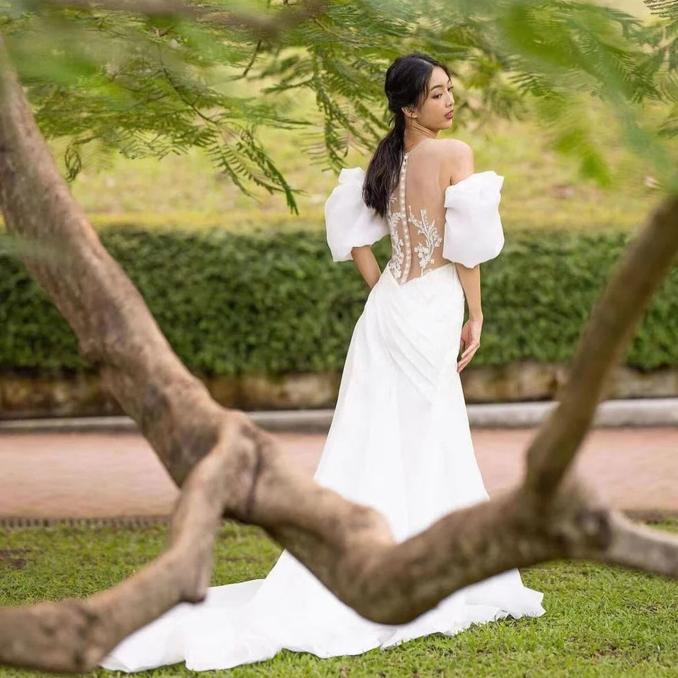 Mermaid White Lace Organza Pearl Applique Pleated One Shoulder Wedding Dresses With Sweep Train