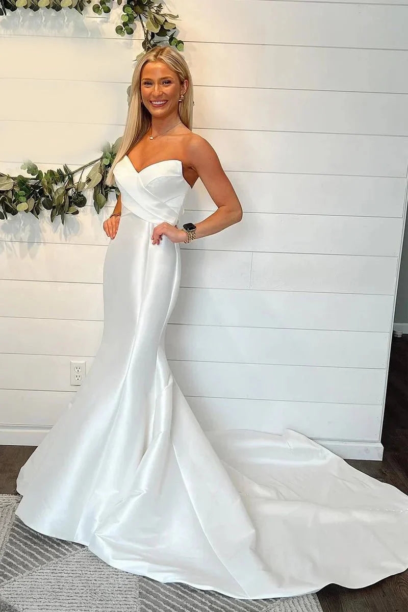 Mermaid White Satin Strapless V Neck Sleeveless Buttons Wedding Dresses With Sweep Train