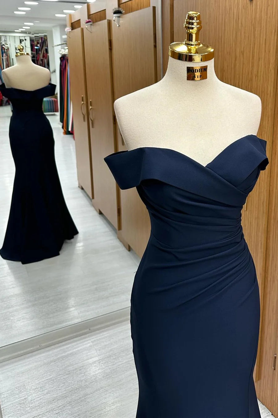 Navy Pleated Off-the-Shoulder Sweetheart Collar Trumpet Floor Length Formal Dress