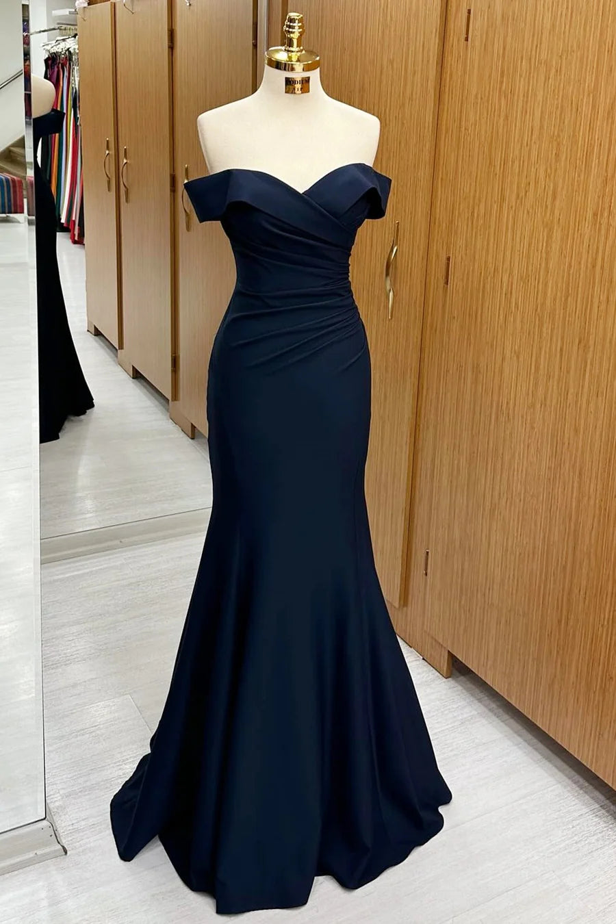 Navy Pleated Off-the-Shoulder Sweetheart Collar Trumpet Floor Length Formal Dress